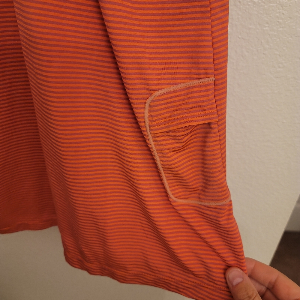 Merrell work out shirt - Picture 4 of 4